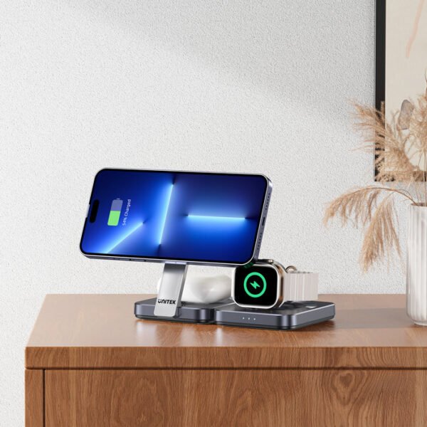 UNITEK Qi2 Foldable 3-in-1 Charging Station 15W MagSafe Wireless Charger - Image 9
